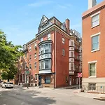 Stylish Deluxe City Flat