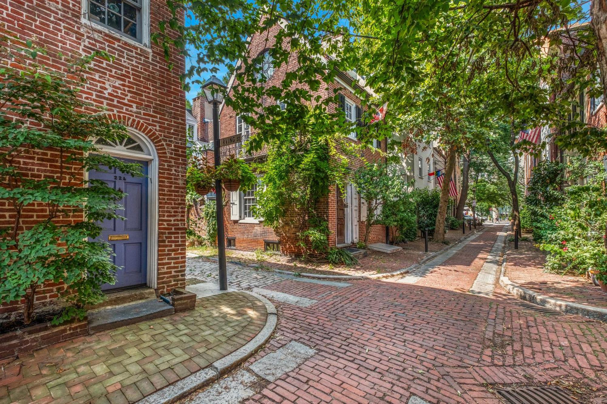 Stylish Deluxe City Flat * Philadelphia