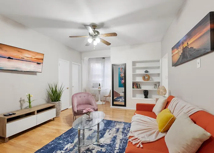 Stylish Deluxe City Flat