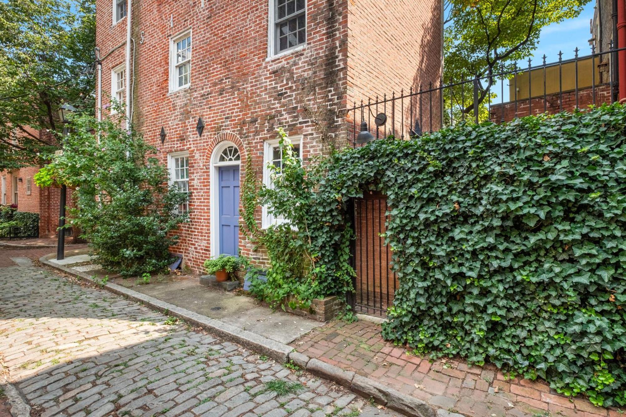 Stylish Deluxe City Flat * Philadelphia
